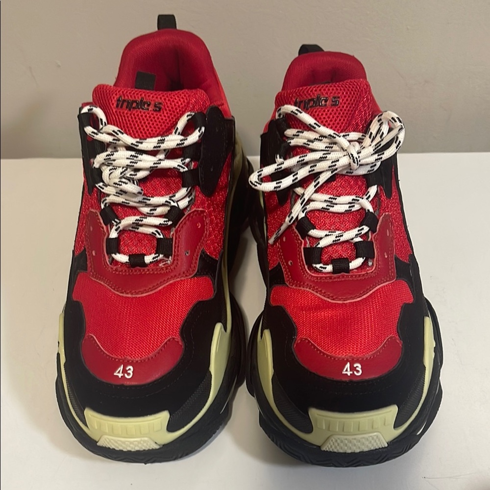 Kids Sneakers - Red and Black